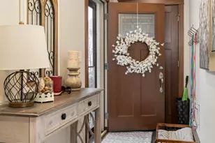 475 Coronado Cir, Onalaska, WI 54650 - Photo 2