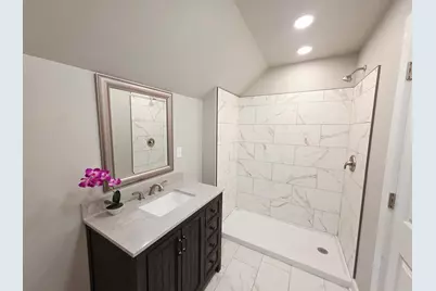 3512 N 15th St, Milwaukee, WI 53206 - Photo 24