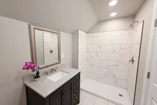 3512 N 15th St, Milwaukee, WI 53206 - Photo 24