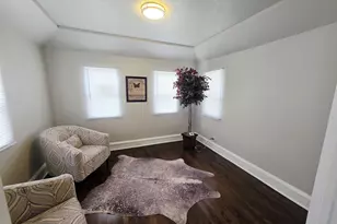 3512 N 15th St, Milwaukee, WI 53206 - Photo 8