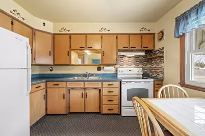 510  Roosevelt St, Fond du Lac, WI 54935 - Photo 2