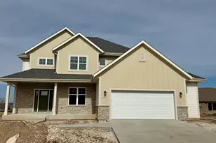 N54W19428 Kearney Ln, Menomonee Falls, WI 53051 - Photo 1