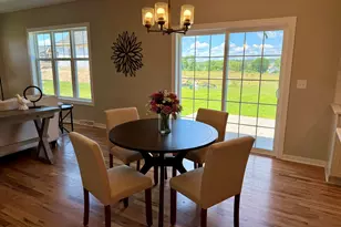 N54W19428 Kearney Ln, Menomonee Falls, WI 53051 - Photo 6