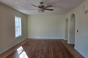 252 E Washington St, Jefferson, WI 53549 - Photo 8