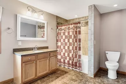 1611  Avon St, La Crosse, WI 54603 - Photo 24