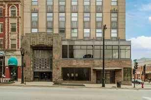 606 W Wisconsin Ave, Milwaukee, WI 53203 - Photo 2