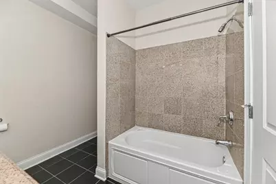 606 W Wisconsin Ave #311, Milwaukee, WI 53203 - Photo 6