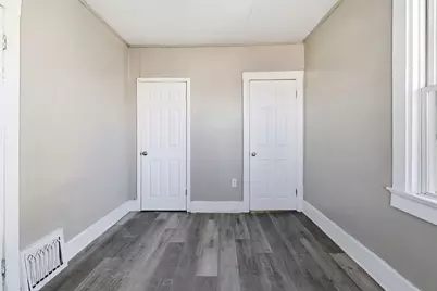 2013  De Koven Ave, Racine, WI 53403 - Photo 14