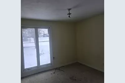 4646  Chicory Rd, Racine, WI 53403 - Photo 12