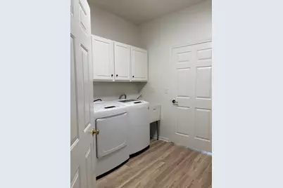 5322 S Hidden Dr, Greenfield, WI 53221 - Photo 44