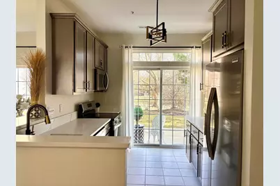 5322 S Hidden Dr, Greenfield, WI 53221 - Photo 26