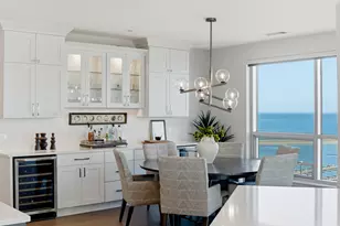 1522 N Prospect Ave, Milwaukee, WI 53202 - Photo 12