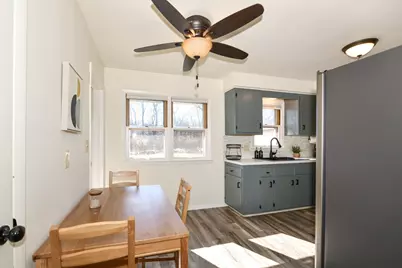 6421 W Allerton Ave, Greenfield, WI 53220 - Photo 16