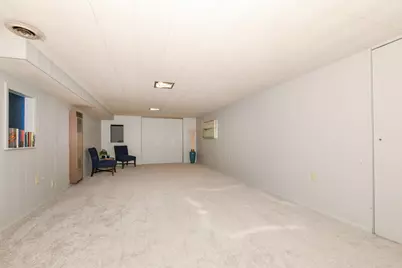 6421 W Allerton Ave, Greenfield, WI 53220 - Photo 26