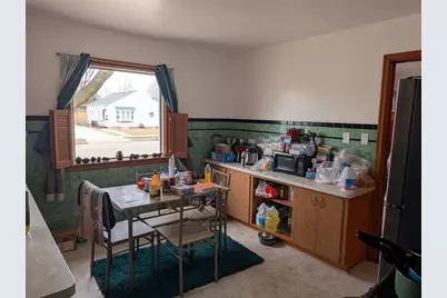 2825  Dwight St, Racine, WI 53403 - Photo 6