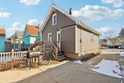 1459 S 95th St, West Allis, WI 53214 - Photo 28