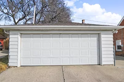4342 W Martin Dr, Milwaukee, WI 53208 - Photo 24