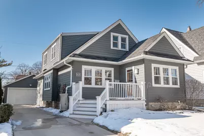 2431 N 70th St, Wauwatosa, WI 53213 - Photo 32