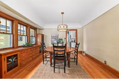 2431 N 70th St, Wauwatosa, WI 53213 - Photo 10