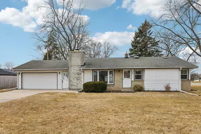 3804  6th Ave, South Milwaukee, WI 53172 - Photo 2