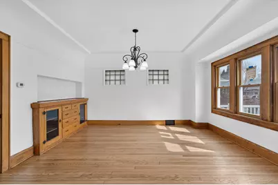 2316 E Malvern Pl, Milwaukee, WI 53207 - Photo 6