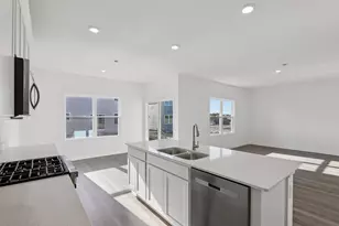 7074 Oakmont Rd, Racine, WI 53403 - Photo 40