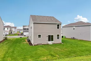 7101 Oakmont Rd, Racine, WI 53403 - Photo 52