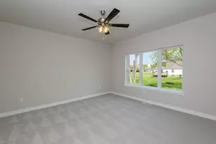 7015 Stonewood Ln, Lannon, WI 53046 - Photo 18