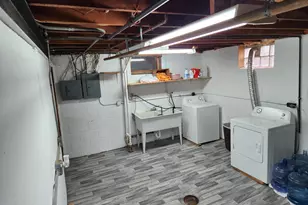 3015 S 35th St, Milwaukee, WI 53215 - Photo 22