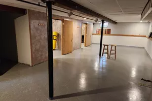 3015 S 35th St, Milwaukee, WI 53215 - Photo 20