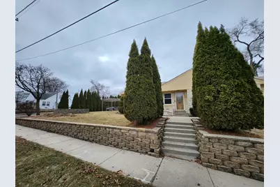 3015 S 35th St, Milwaukee, WI 53215 - Photo 8