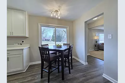 4760 N 159th St, Brookfield, WI 53005 - Photo 8