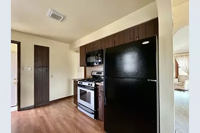 4461 S Adams Ave, Milwaukee, WI 53207 - Photo 8