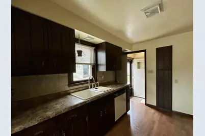 4461 S Adams Ave, Milwaukee, WI 53207 - Photo 10