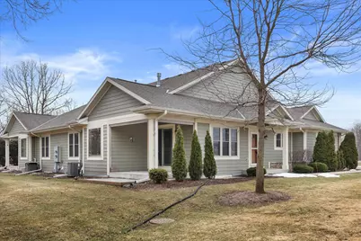 14122 W Honeyager Dr, New Berlin, WI 53151 - Photo 38