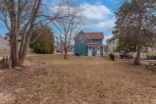 916 Arcadian Ave, Waukesha, WI 53186 - Photo 36