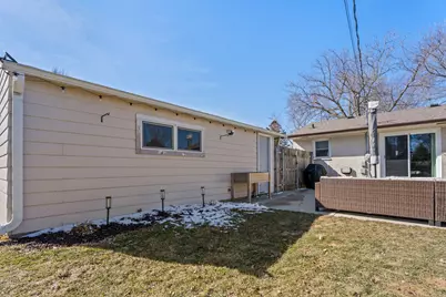 2721  Arrowhead St, Racine, WI 53402 - Photo 38