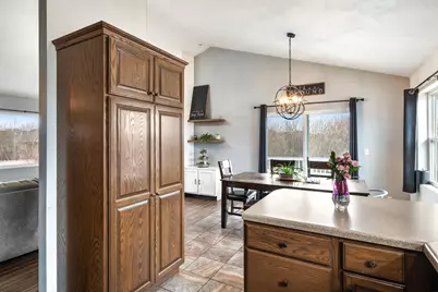 2307 S 21st St, Manitowoc, WI 54220 - Photo 12