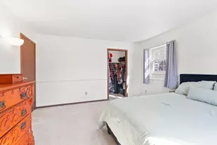 650 Dundee Ln, Hartland, WI 53029 - Photo 14