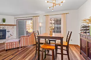 650 Dundee Ln, Hartland, WI 53029 - Photo 4