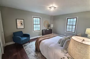 2608 W Hyacinth Ct, Mequon, WI 53092 - Photo 14