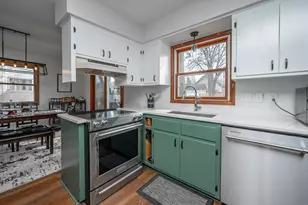 207 Douglass Ave, Waukesha, WI 53186 - Photo 12