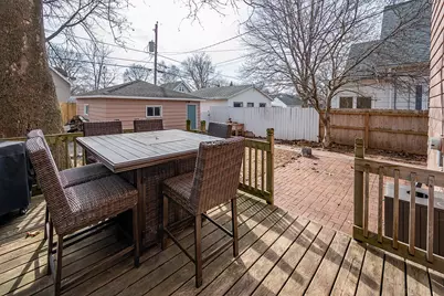 207  Douglass Ave, Waukesha, WI 53186 - Photo 30