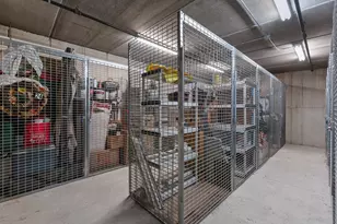 1920 N Farwell Ave, Milwaukee, WI 53202 - Photo 32