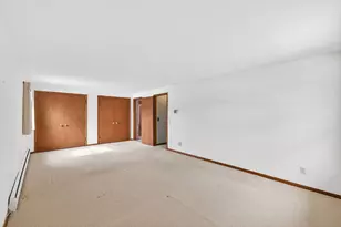 5645 S Lake Dr, Cudahy, WI 53110 - Photo 24