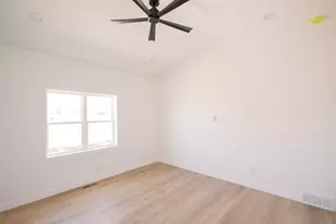 1371 Annapolis Dr, Holmen, WI 54636 - Photo 24