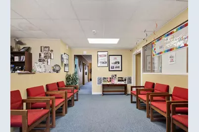 4427-4429 W Fond Du Lac Ave, Milwaukee, WI 53216 - Photo 8