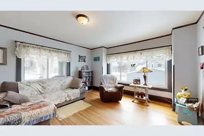 106  Oak St, Westby, WI 54667 - Photo 2