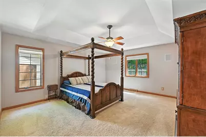 520  Bayberry Ln, Slinger, WI 53086 - Photo 14