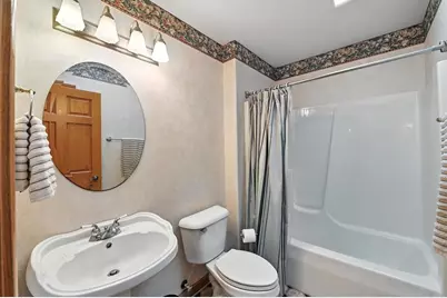 520  Bayberry Ln, Slinger, WI 53086 - Photo 20